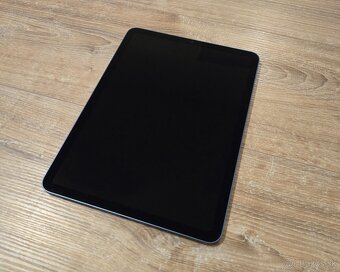 Apple iPad Air 5 64gb s procesorom M1 - 9