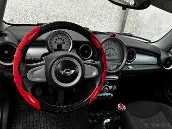 Mini Cooper 1.6 - 9