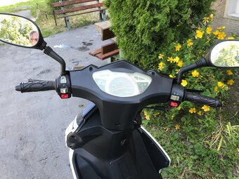 Predám skuter motorro sonny - 9
