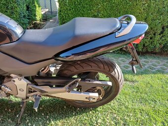 Honda Hornet 600 - 9