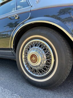 Cadillac Seville 1985 D6G4 - 9
