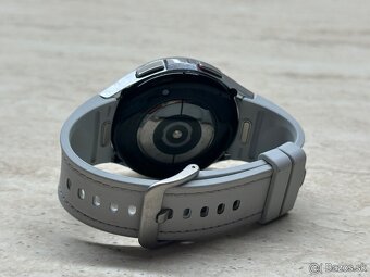 Samsung Galaxy Watch 6 Classic 43mm LTE Silver - 9