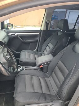 Volkswagen Touran 1,4tsi/Cng - 9