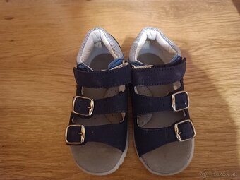 Ortopedické kožené sandále - 9