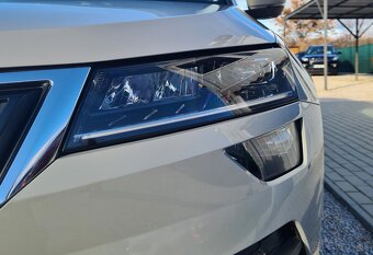 ŠKODA KAROQ 2.0 TDI SCR STYLE 4X4 DSG - 9