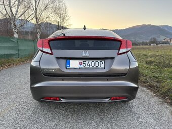 Honda Civic 1.4 i-VTEC Kúpené v SR 110 000 km - 9
