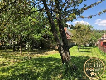 Predaj pozemku 477m2 v tichej časti obce Dežerice pri Bánovc - 9