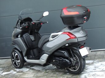 PEUGEOT METROPOLIS 400 2017 ABS TCS,,B" vodičák - 9