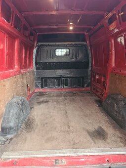 Ford Transit 2,2 diesel rok 2008 - 9