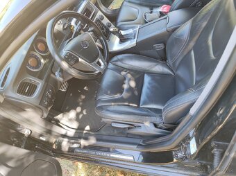 Volvo V60 r design - 9