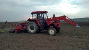 Zetor Crystal 8211 s nakladačom. - 9