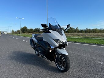 Yamaha T-Max 530 DX DPH - 9