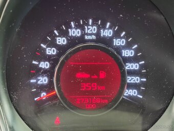Kia ceed 2015 Diesel Nová STK A EK - Možné splátky - 9