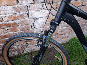 Predám Serious 29er/Mko-43 cm/3x8, odpruzena vidla - 9