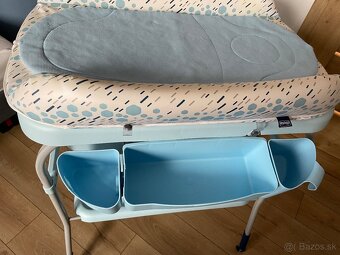 Chicco Pult prebaľovací s vaničkou Cuddle & Bubble - Ocean - 9