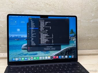 Apple MacBook Air 13,6" (2022) / M2 / 8GB / 512GB - 9