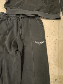 Značkové mikiny Adidas, Puma... - 9