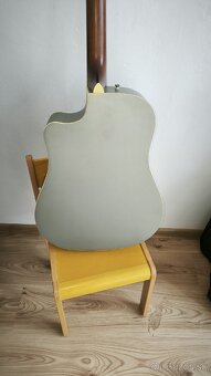 Elektro akustická gitara Fender - 9