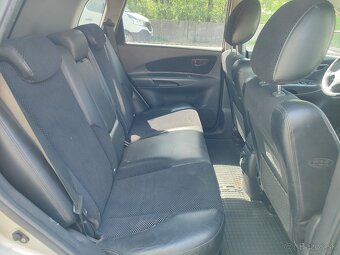 Hyundai tuscon 2.0CRDI 103kw 4x4 - 9