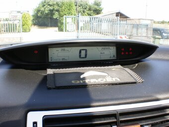 Citroen C4 1,6 HDI - 9