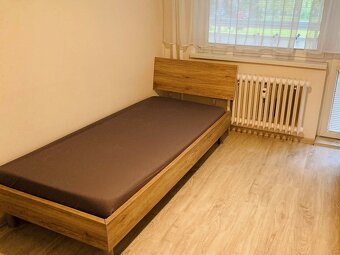 PRENÁJOM-3 izbový-Kpt. Nálepku-pri centre - 9
