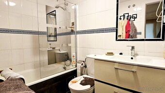 Luxusný 4-izbový apartmán s výhľadom na golfové ihrisko a mo - 9