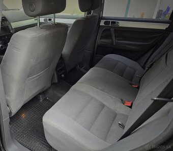 Predám vymením VW TOUAREG 3.0TDI 176KW - 9