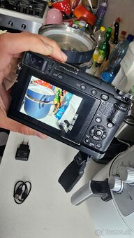 Špičková bezzrkadlovka Panasonic Lumix DMC-GX80 + objektív - 9