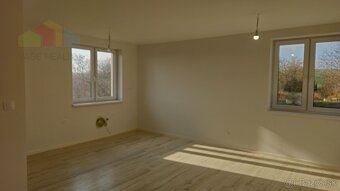 3 izbový byt(80m2) so záhradkou v obci Kamanová -Posledný v - 9