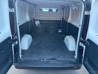 Renault Trafic Furgon 1,6 DCi L2 - 9