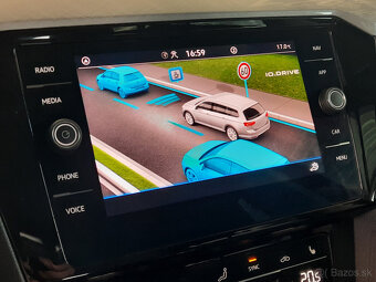 Volkswagen Passat Variant 1.5 TSI ACT Business DSG - 9