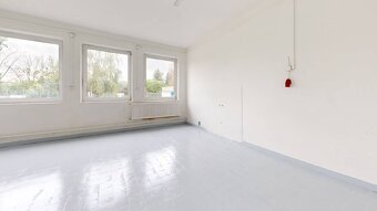 PRENÁJOM Skladový priestor 56 m2, Senica centrum (H4) - 9