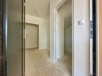 PREDAJ - Apartmán s terasou a parkovaním - Bojnice - 9