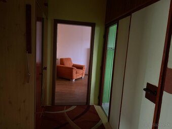 Prenájom 3,5 izbového zariadeného bytu (74 m²) s balkónom - 9