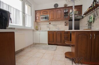 4-izb.byt (93 m2), s dvomi loggiami a dvomi kúpeľňami, KVP-H - 9