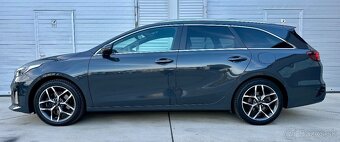 KIA Ceed SW 1.5 T-GDi GT Line 118 kW 2021 - 9