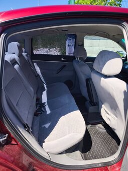 Volkswagen Passat Sedan 110kw Manuál 1.8t 20V - 9