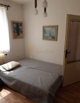 Dvojgeneračný rodinný dom v Hamuliakove, tichá časť - 9