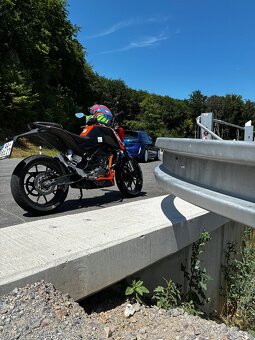 KTM Duke 125 2015 - 9