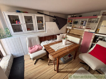 Štýlová chatka v prírode s krásnym výhľadom pri Hlohovci n - 9