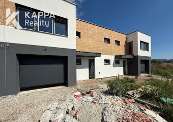 REZERVOVANÉ | Mezonet | 4 izb. s garážou | 1A | Trenčín – Zl - 9