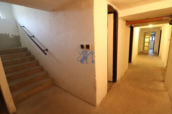 Na predaj 8 izbový rod. dom v lukratívnej časti Rače, Popoln - 9