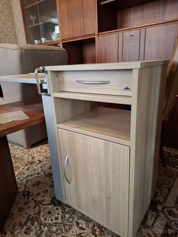 Polohovatelna postel - 9