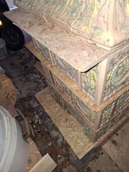 Kachlová pec historická - 9