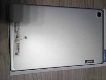Lenovo Tab M10 HD - 9