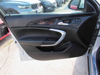 Opel Insignia kombi 1.6 CDTI - DPH - splatka od 178,-€ - 9