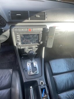 Audi A4 avant 2.0 - 9