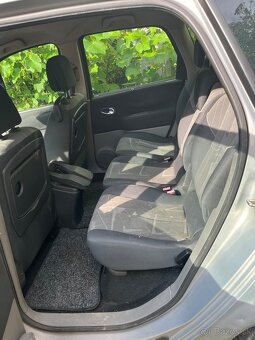 Predám Renault Scenic - 9