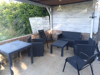 Na prenájom: 3-izbový zariadený byt so záhradou a altánkom - 9