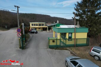 BartanusReality - Ponúkame na prenájom výrobnú halu o rozloh - 9